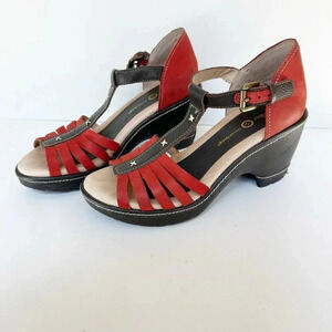JAMBU Size 7 Red Suede Mary Jane Sandal